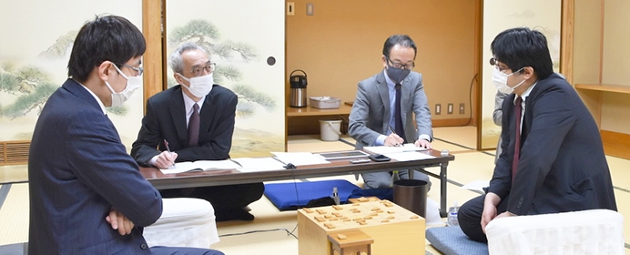 年最後の挑戦者決定戦は 12月下旬の注目対局を格言で振り返る 将棋コラム 日本将棋連盟 年最後の挑戦者決定戦は 12月下旬の注目対局を格言で振り返る 将棋コラム 日本将棋連盟