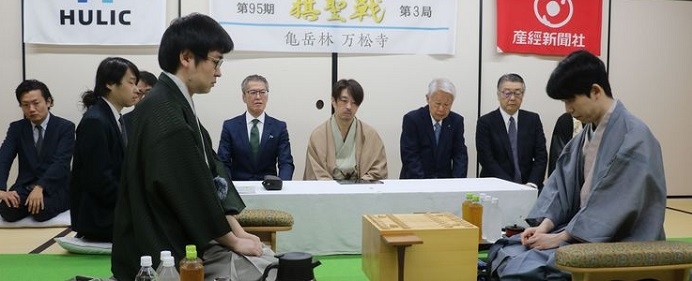 藤井、5連覇で永世棋聖 ～ヒューリック杯棋聖戦振り返り～｜将棋コラム