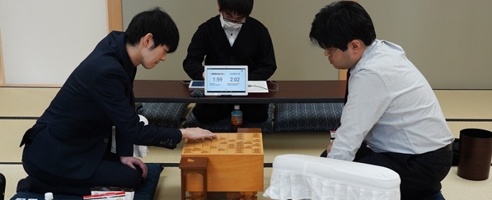 将棋　棋書　名局集など　まとめ売り！③ 画像2枚ございます。最終値下げ！ 将棋 棋書 名局集など まとめ売り！③ 画像2枚ございます。
