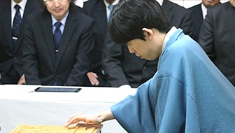 藤井王将が３連勝　１月下旬の注目対局を格言で振り返る