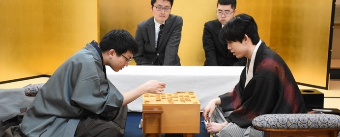 永瀬が3勝目をあげる　2月下旬の注目対局を格言で振り返る