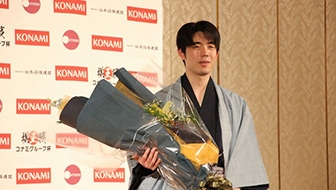 藤井がダブル逆転防衛　3月下旬の注目対局を格言で振り返る