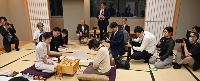 挑戦者変更も、福間が防衛　～女流王位戦振り返り～