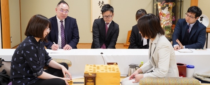 西山、女流名人復位で三冠復帰　～ユニバーサル杯第52期女流名人戦振り返り～