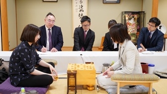 西山、女流名人復位で三冠復帰　～ユニバーサル杯第52期女流名人戦振り返り～