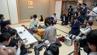 藤井、王位防衛で31期目のタイトル　～王位戦振り返り～
