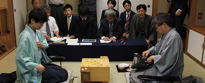 羽生棋聖VS斎藤七段。西のイケメン王子は王者の10連覇を止めることができるか?!棋聖戦五番勝負の展望は?