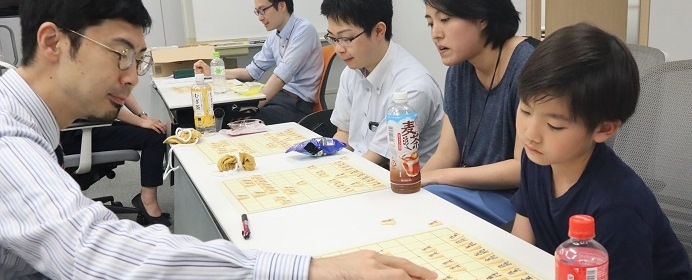 夏休みこそ将棋のはじめどき！初心者はこうやって将棋を学ぼう！【はじめての職団戦 vol.8】