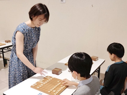 山根ことみ女流三段