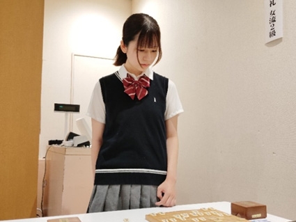 鎌田美礼女流2級