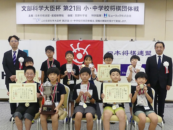21education_cup11.jpg