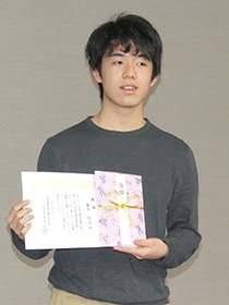 詰将棋解答選手権4連覇の藤井聡太六段