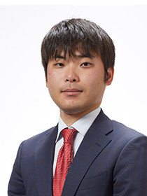 八代 弥