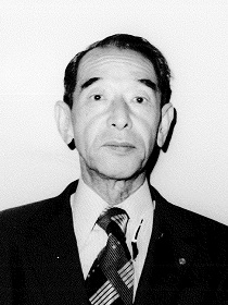 吉田 六彦