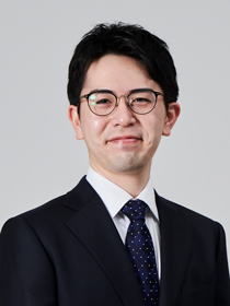 山川泰熙