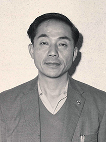 星田 啓三