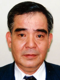 伊達 康夫