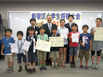 新宿区小学生将棋大会01