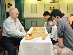2013年支部対抗戦・名人戦・シニア名人戦の模様01